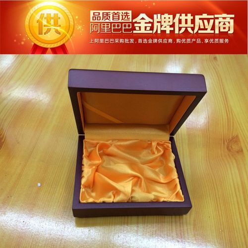 现货佛珠手链木盒 红木手饰盒中的禅意收纳美学